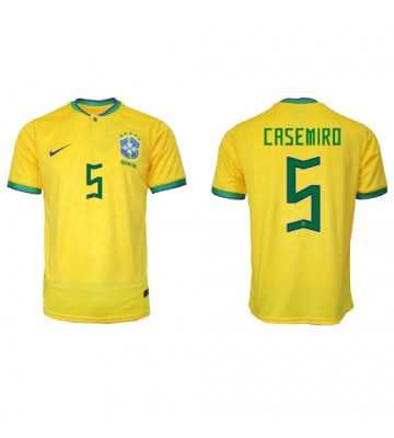 Maillot de foot Brésil Casemiro #5 Domicile Monde 2022 Manches Courte